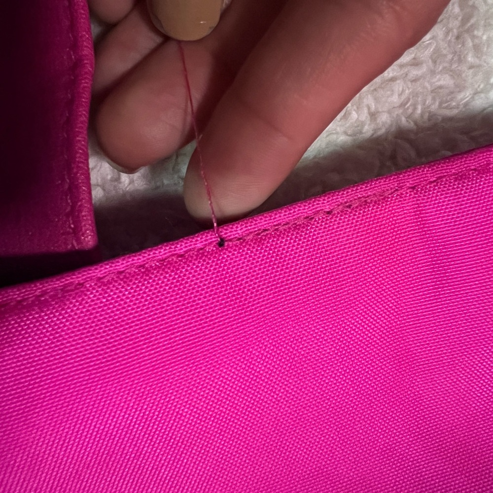 Juicy ‘Eau De Couture’ Barbie Pink Tote Bag - Picture 5 of 13